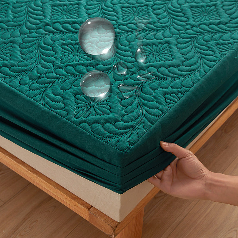 Waterproof Quilted Mattress Protector Breathable Mattress Cover